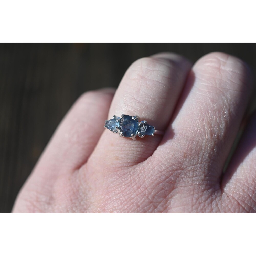 Engagement ring Three Montana Sapphires in 925 sterling silver ring size 4 5 6 7